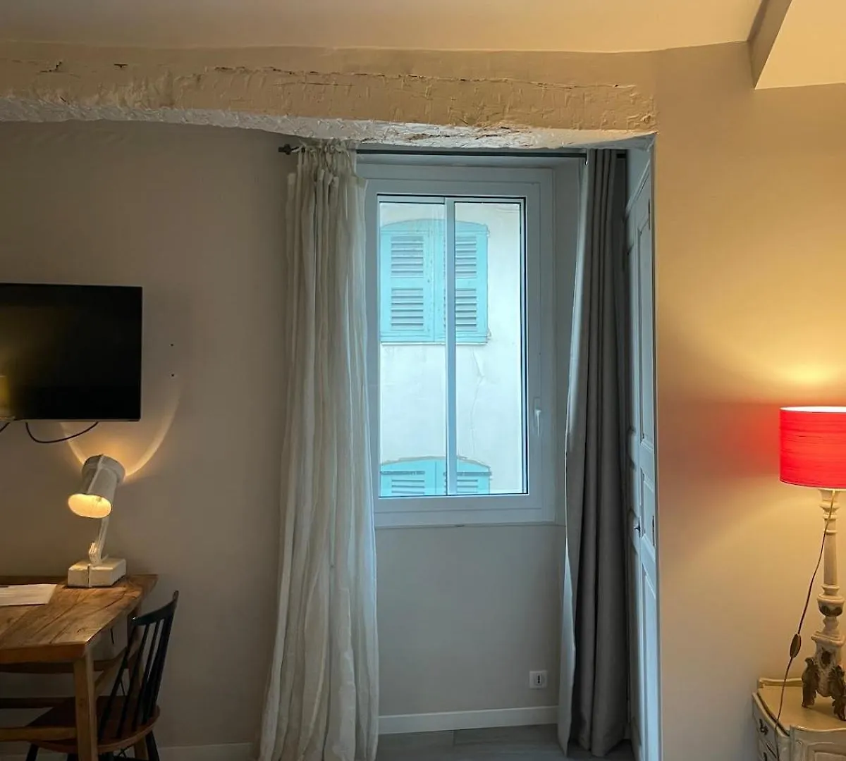 Cannes Historic Center Apartment